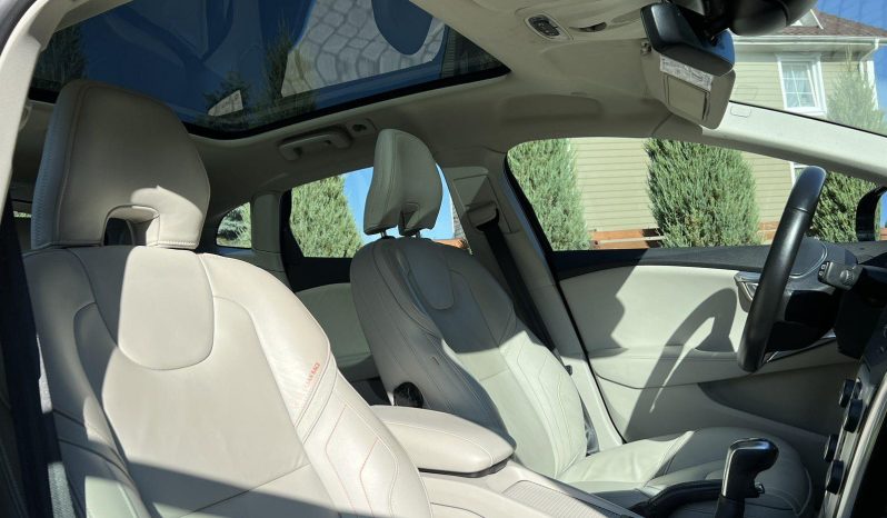 
								Volvo V40 2.0l., hečbekas pilnas									