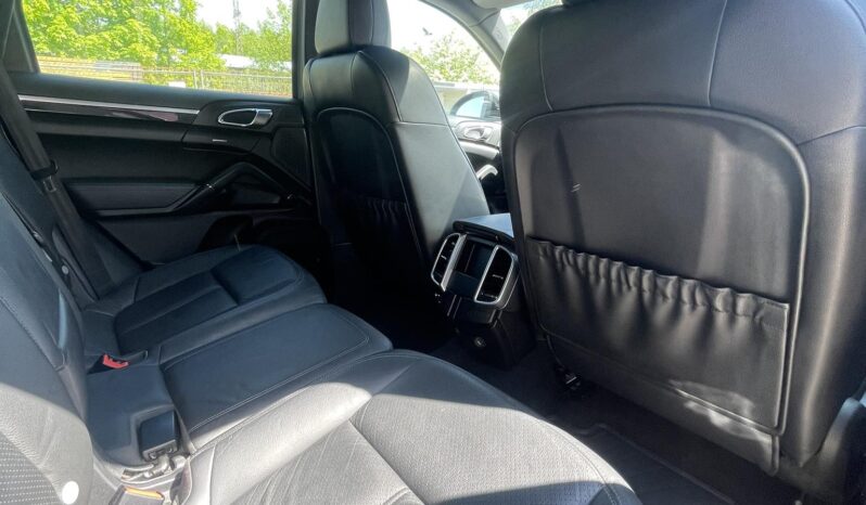 
								2010 PORSHE CAYENNE S pilnas									