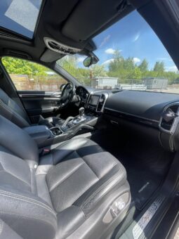 
										2010 PORSHE CAYENNE S pilnas									