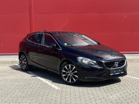 2014 VOLVO V40