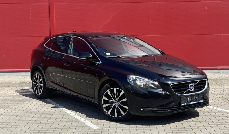 
								2014 VOLVO V40 pilnas									