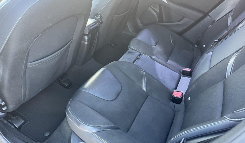 
								2014 VOLVO V40 pilnas									