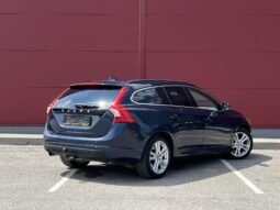 
										2012 VOLVO V60 pilnas									