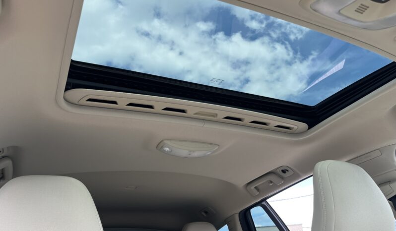 
								2012 VOLVO V60 pilnas									