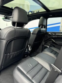 
										2015 PORSCHE CAYENNE pilnas									
