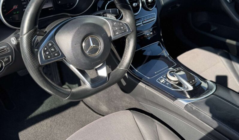 
								Mercedes-Benz C250 pilnas									