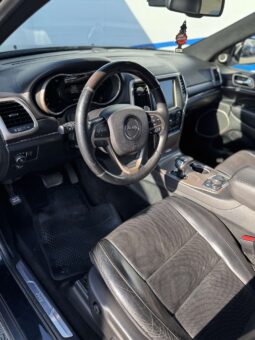
										Jeep Grand pilnas									