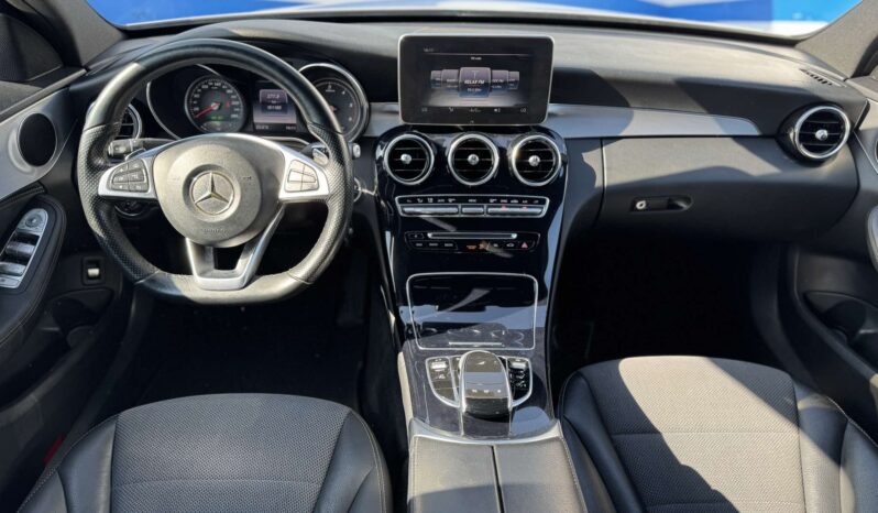 
								Mercedes-Benz C250 pilnas									
