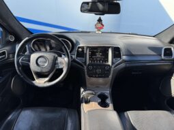 
										Jeep Grand pilnas									