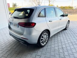 
										2019 MERCEDES-BENZ pilnas									
