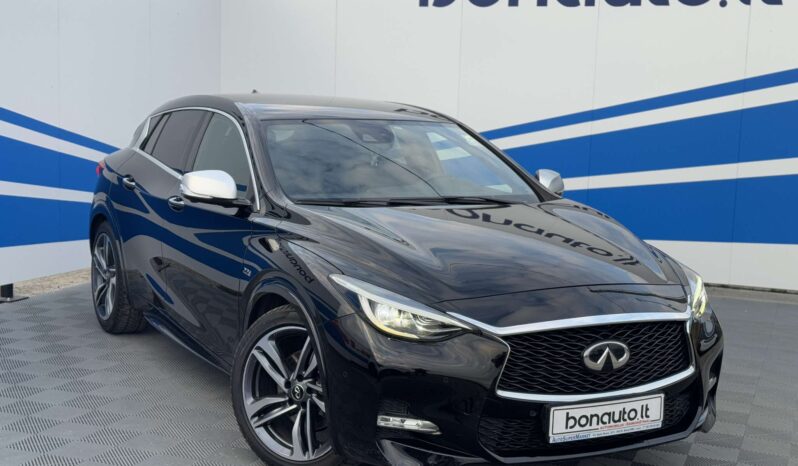 
								2015 INFINITI Q30 pilnas									