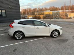 
										2014 Volvo V40 pilnas									