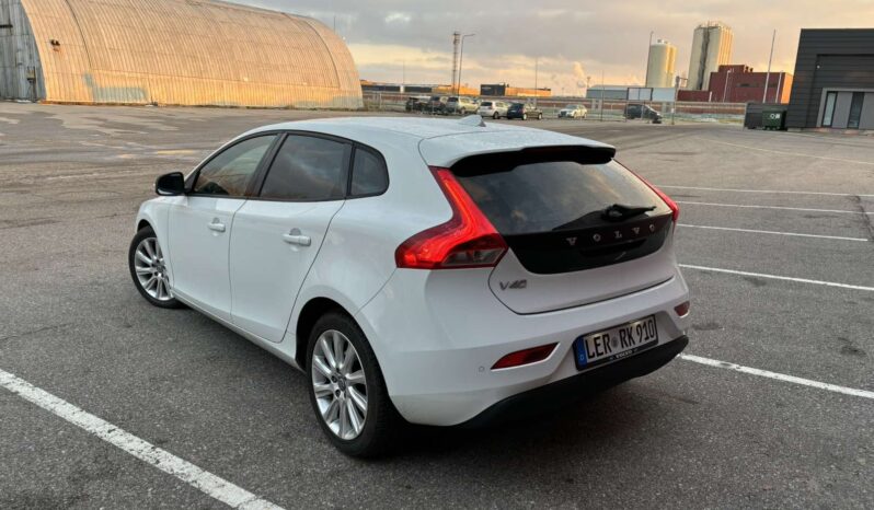 
								2014 Volvo V40 pilnas									