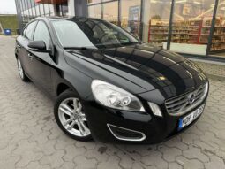 
										2010 VOLVO S60 pilnas									