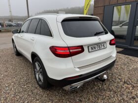 2016 MERCEDES-BENZ GLC220