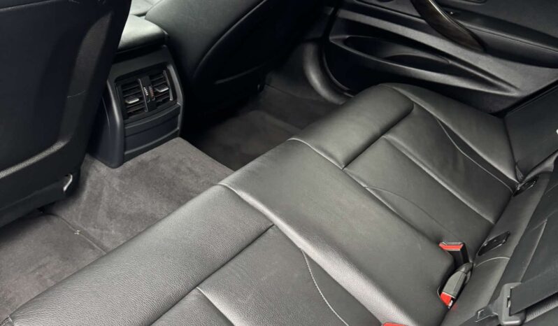 
								2013 BMW 320 GT pilnas									