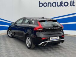 
										2015 VOLVO V40 pilnas									
