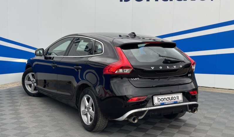 
								2015 VOLVO V40 pilnas									