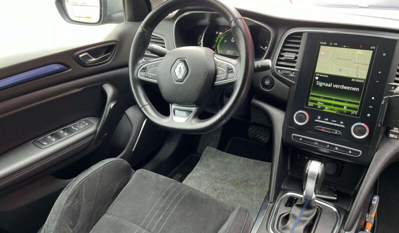 
								2017 RENAULT MEGANE pilnas									