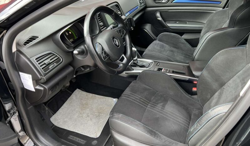 
								2017 RENAULT MEGANE pilnas									