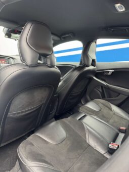 
										2015 VOLVO V40 pilnas									