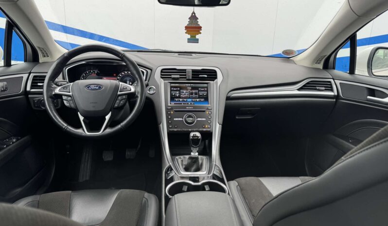
								2015 FORD MONDEO pilnas									
