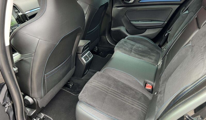 
								2017 RENAULT MEGANE pilnas									