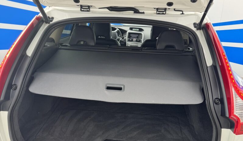 
								2010 VOLVO XC60 pilnas									
