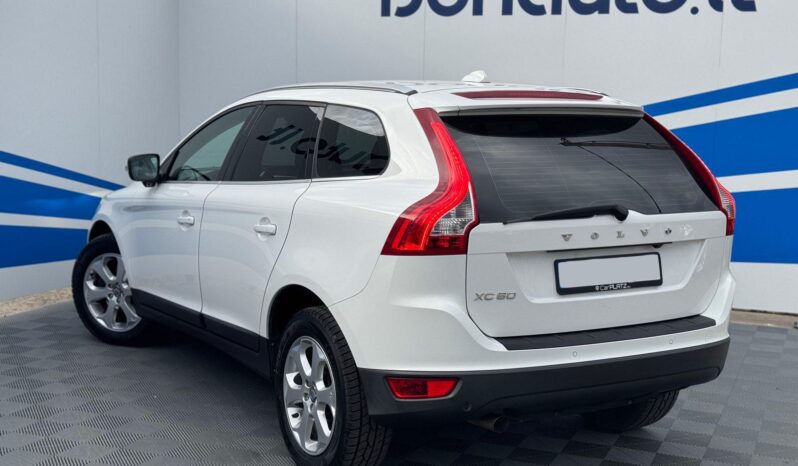 
								2010 VOLVO XC60 pilnas									