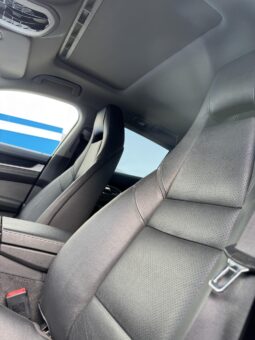 
										2012 PORSCHE PANAMERA pilnas									