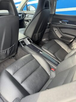
										2012 PORSCHE PANAMERA pilnas									