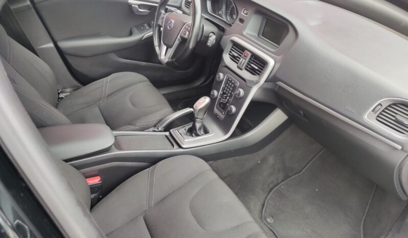 
								2014 VOLVO V40 pilnas									