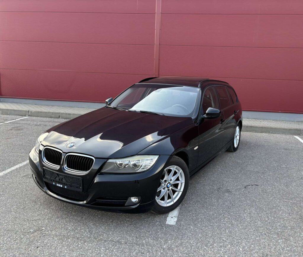 2010 BMW 320