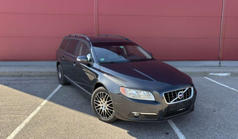 
								2010 VOLVO V70 pilnas									