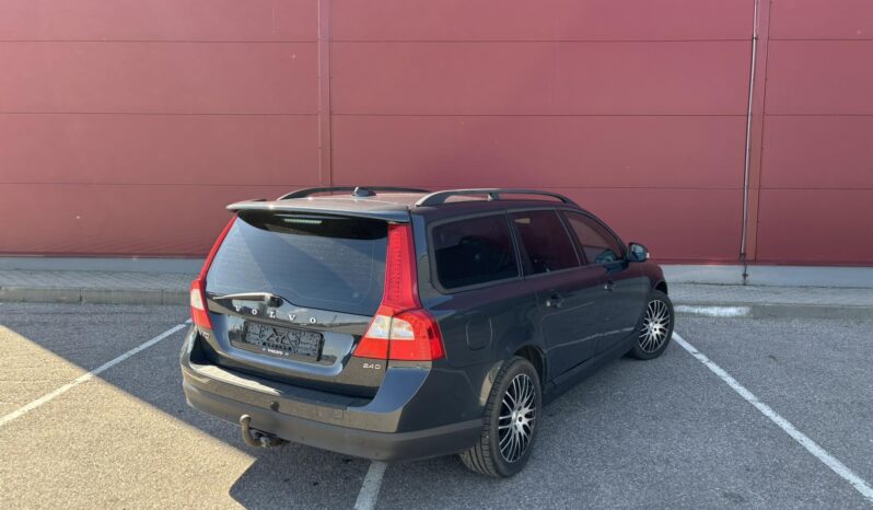 
								2010 VOLVO V70 pilnas									
