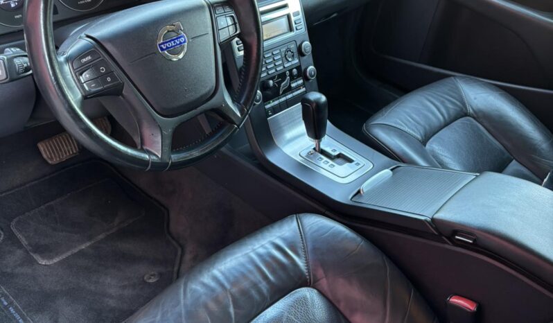 
								2010 VOLVO V70 pilnas									