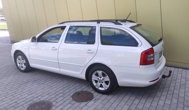 
								2012 SKODA OCTAVIA pilnas									