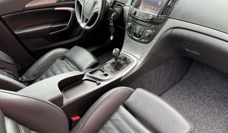 
								Opel Insignia 2015 pilnas									