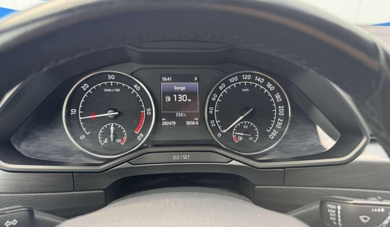 
								2016 SKODA SUPERB pilnas									