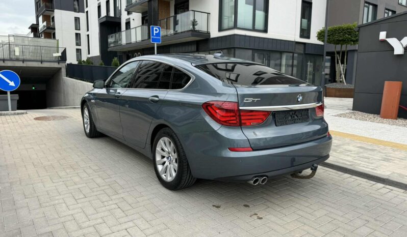 
								2010 BMW 530GT pilnas									