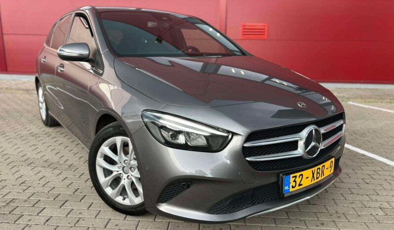 
								2019 MERCEDES-BENZ B180 pilnas									