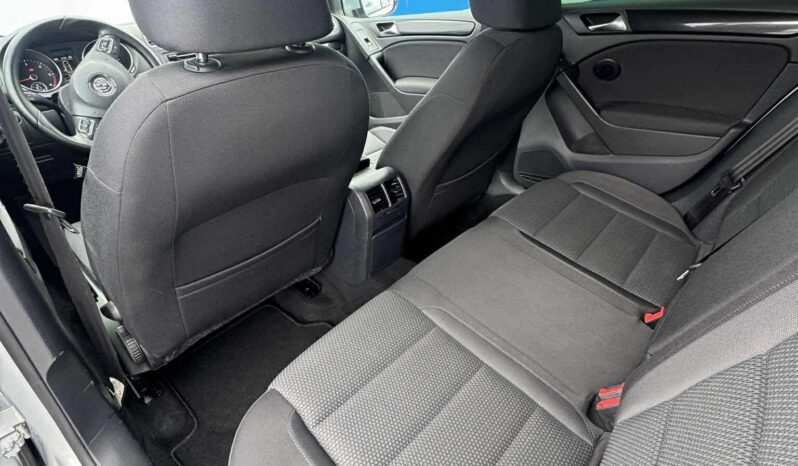 
								2012 VOLKSWAGEN GOLF pilnas									
