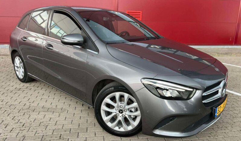 
								2019 MERCEDES-BENZ B180 pilnas									