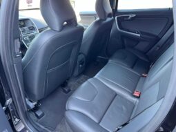 
										2015 VOLVO XC60 pilnas									