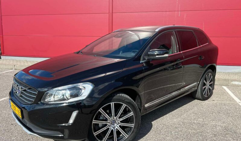 
								2015 VOLVO XC60 pilnas									