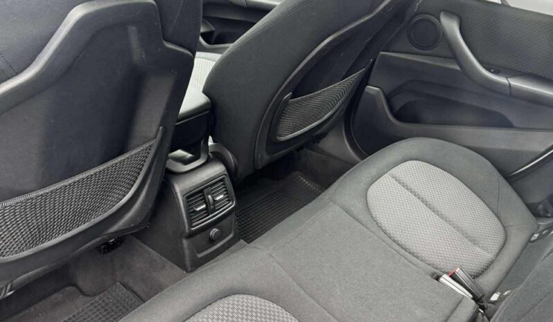 
								2016 BMW X1 pilnas									