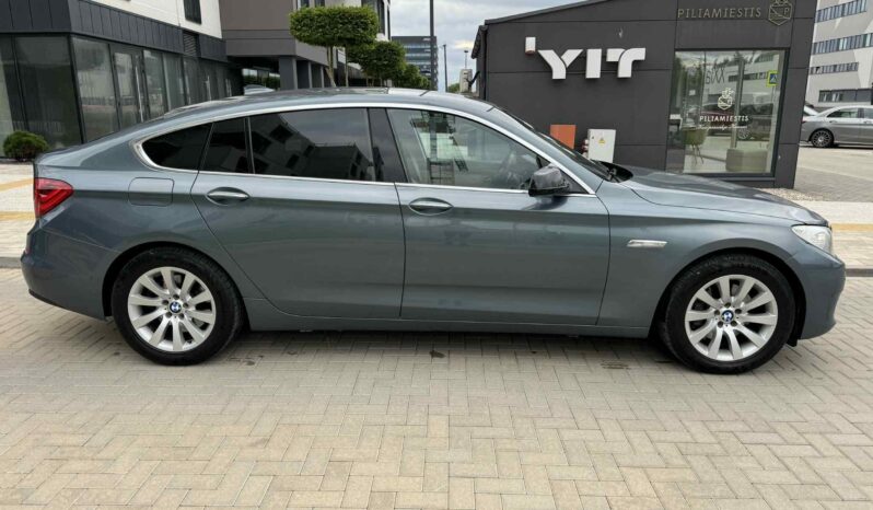 
								2010 BMW 530GT pilnas									