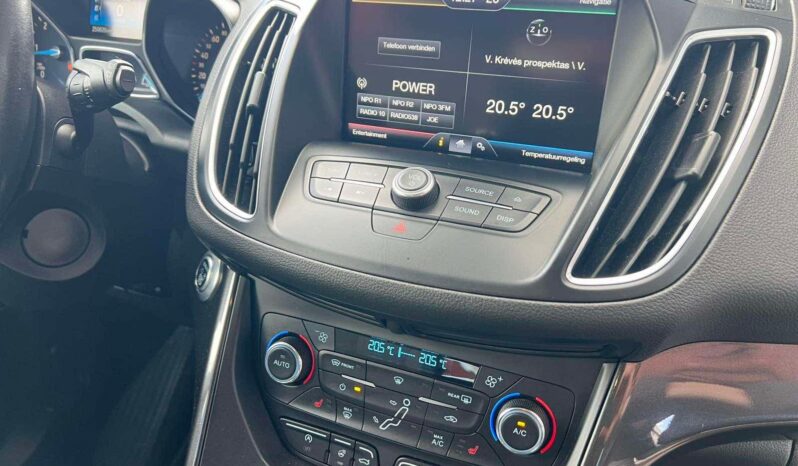 
								2017 TOYOTA C-HR pilnas									