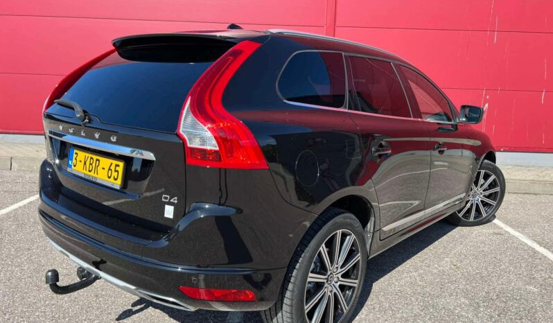 
								2015 VOLVO XC60 pilnas									