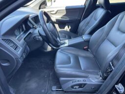 
										2015 VOLVO XC60 pilnas									